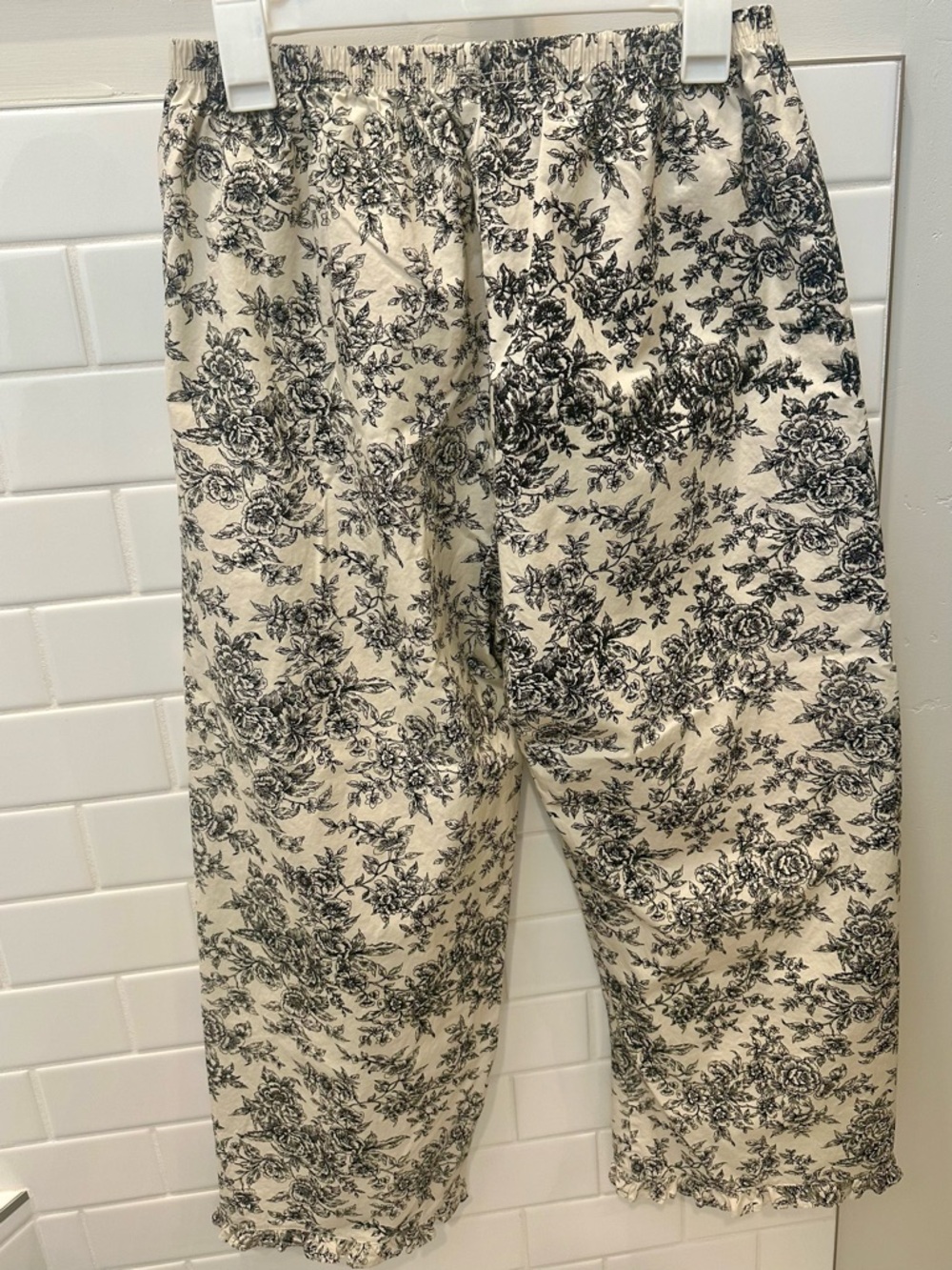 100% cotton lounge pants with elastic waist band - Black on Cream - Picture 7 of 7